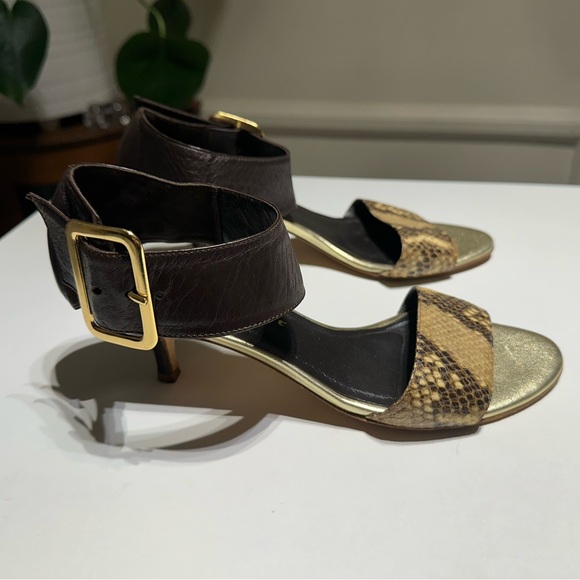 Bettye Muller Open Toe Sandals Size 37, Snake Pattern, Brown and Gold Buckle - Picture 4 of 12